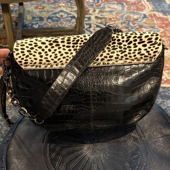 Leopard Print Crossbody Bag with Black Strap - Picture 6 of 15